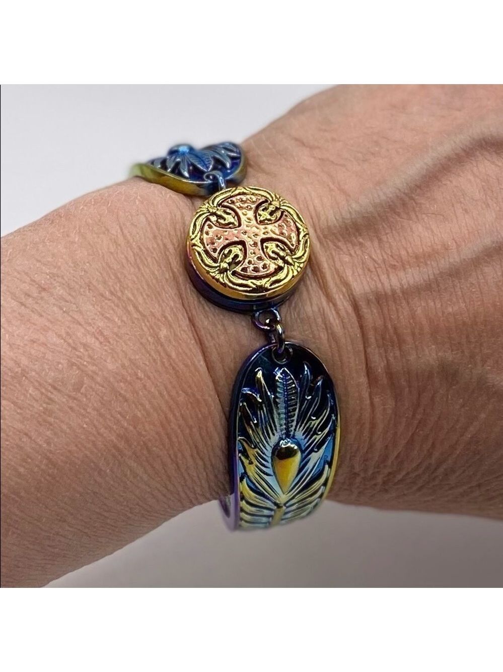 Celtic Cross Retro Snap Jewelry Multicolored Feather Spoon Bracelet!